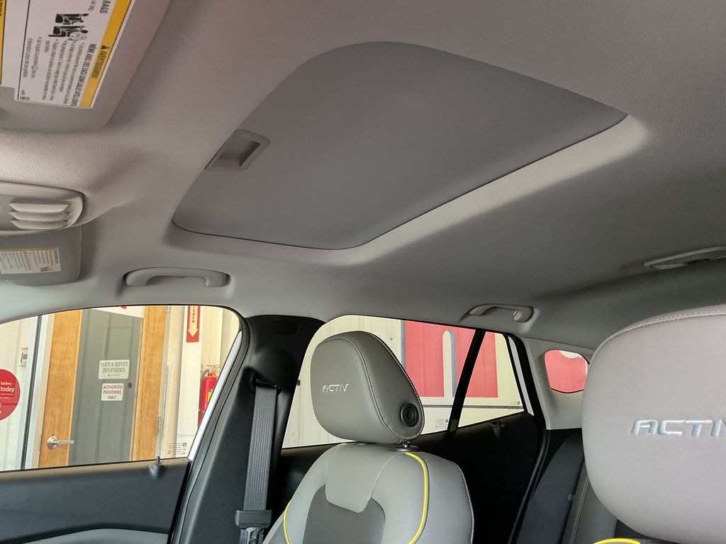 2026 Chevrolet Trax Activ - Photo 27