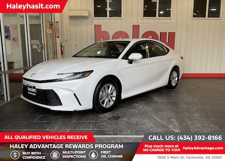 2025 Toyota Camry LE Sedan