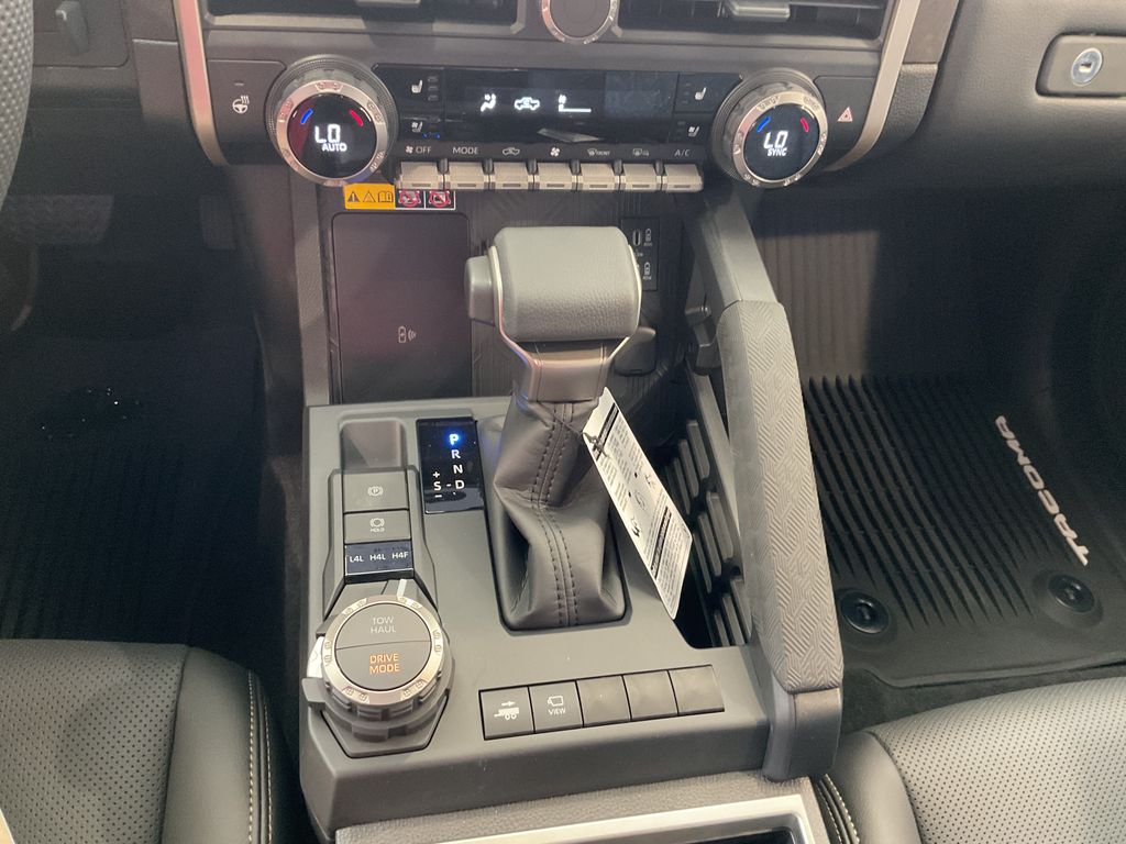 2026 Toyota Tacoma Limited - Photo 30