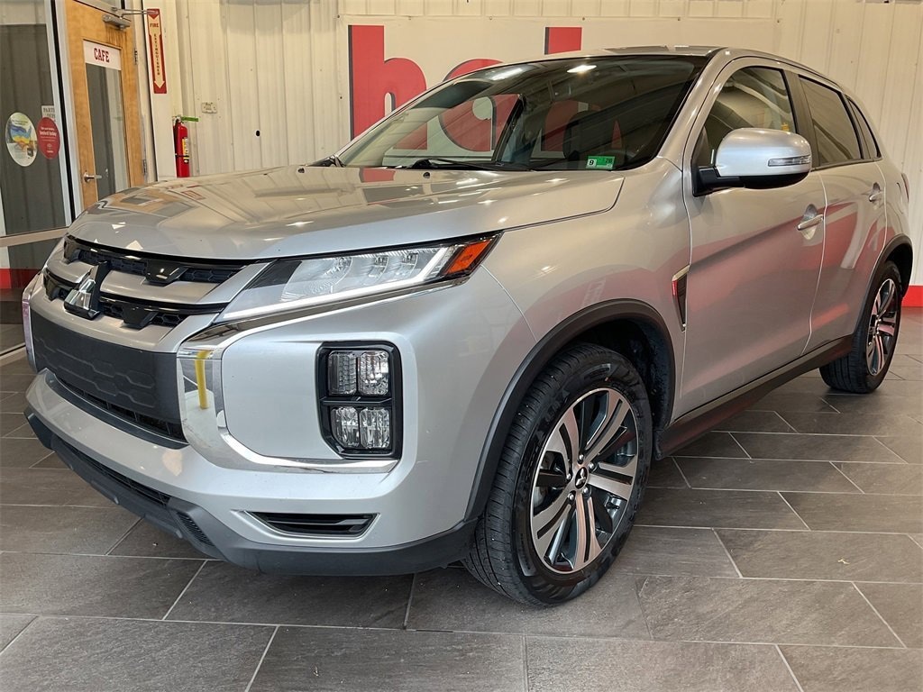 Used 2024 Mitsubishi Outlander Sport 2.0 SE SUV