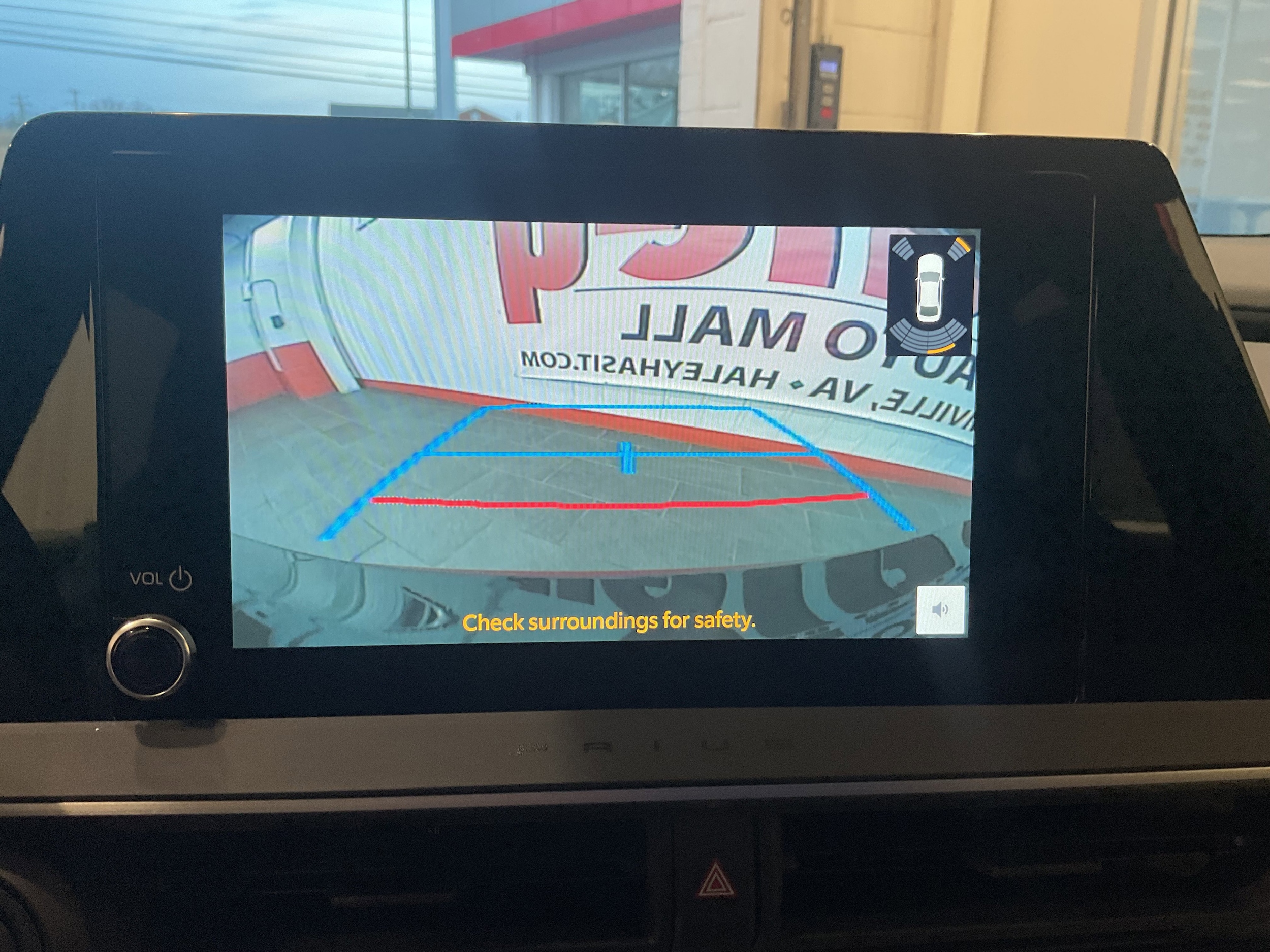 2026 Toyota Prius LE - Photo 23