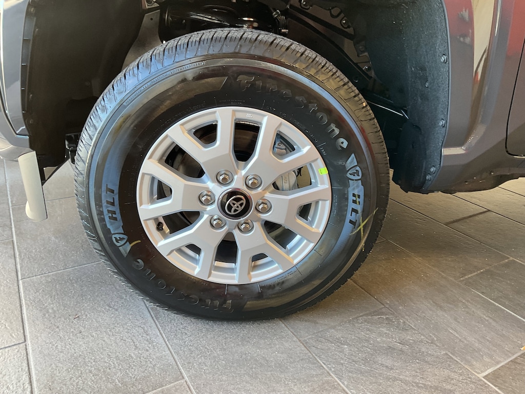 New 2025 Toyota Tacoma SR5 Truck Double Cab