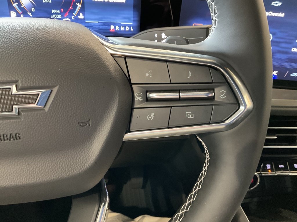 2027 Chevrolet Traverse LT - Photo 21