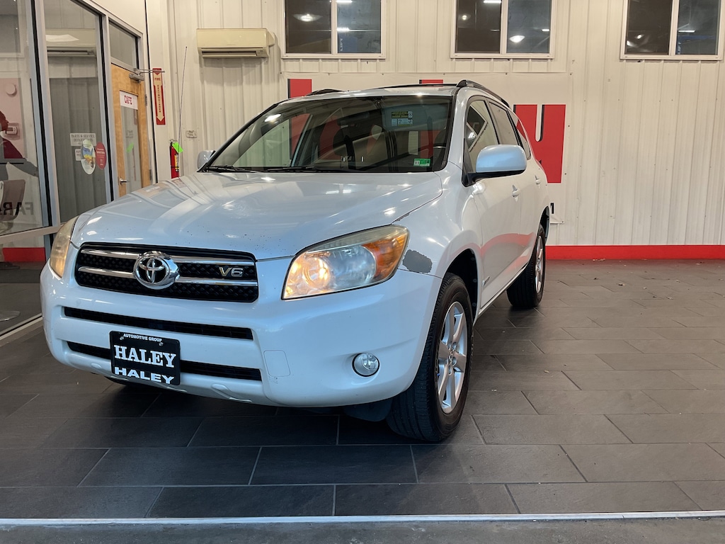 Used 2007 Toyota RAV4 Limited V6 SUV