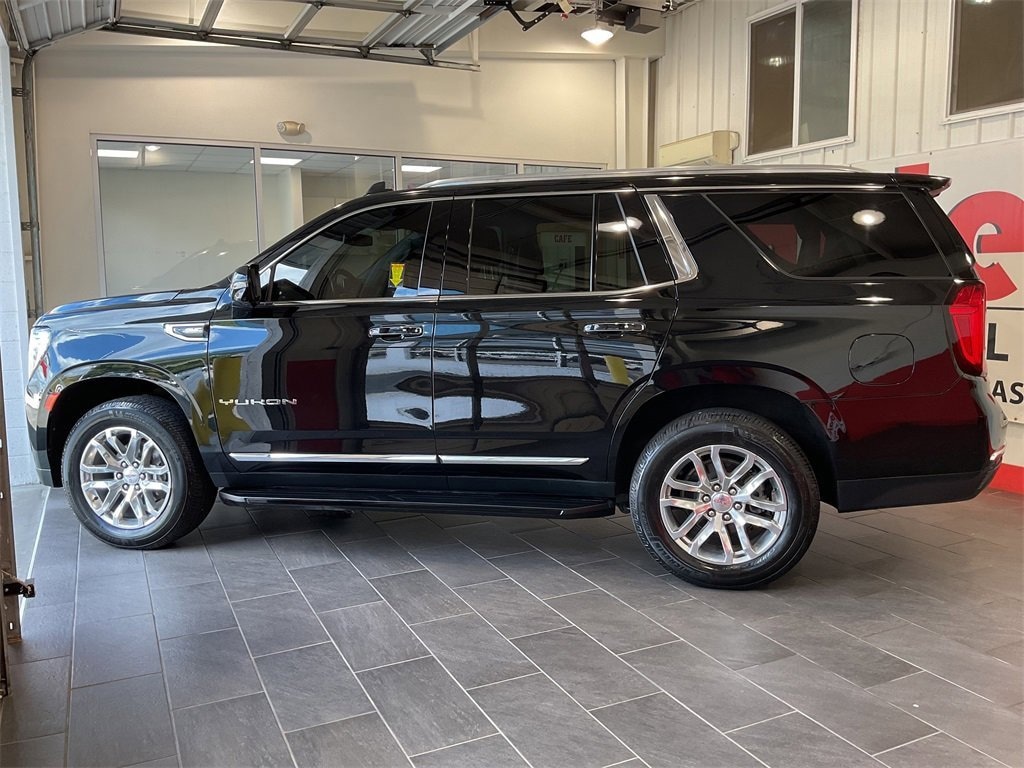 Used 2022 GMC Yukon SLT SUV