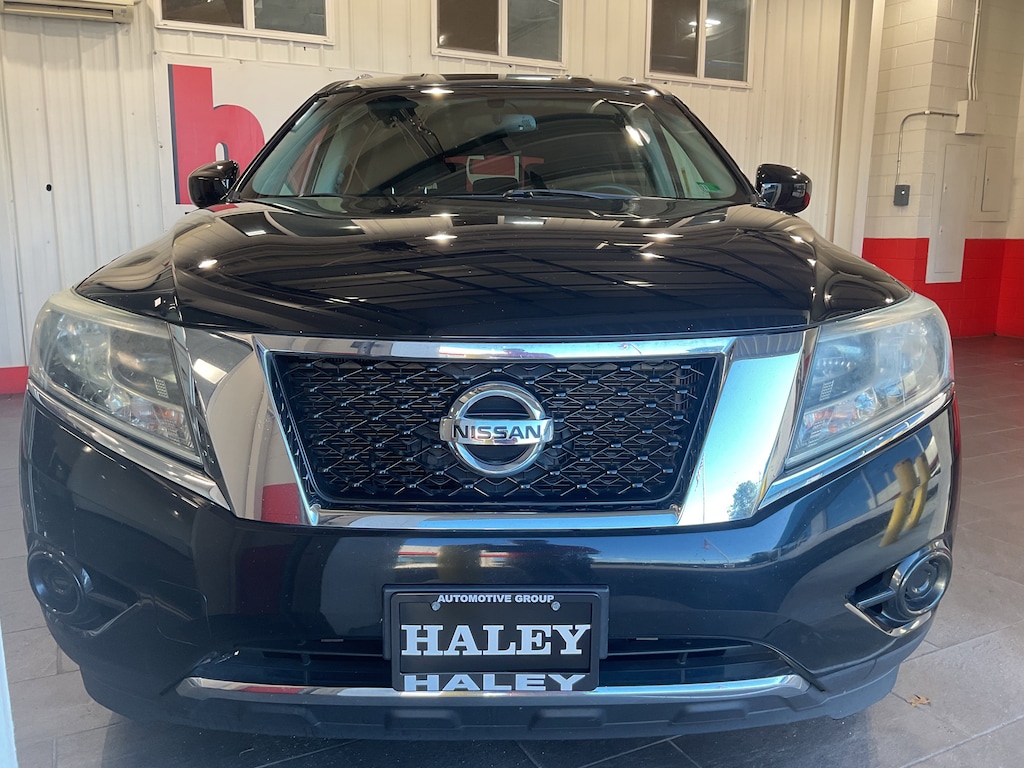 Used 2016 Nissan Pathfinder S SUV