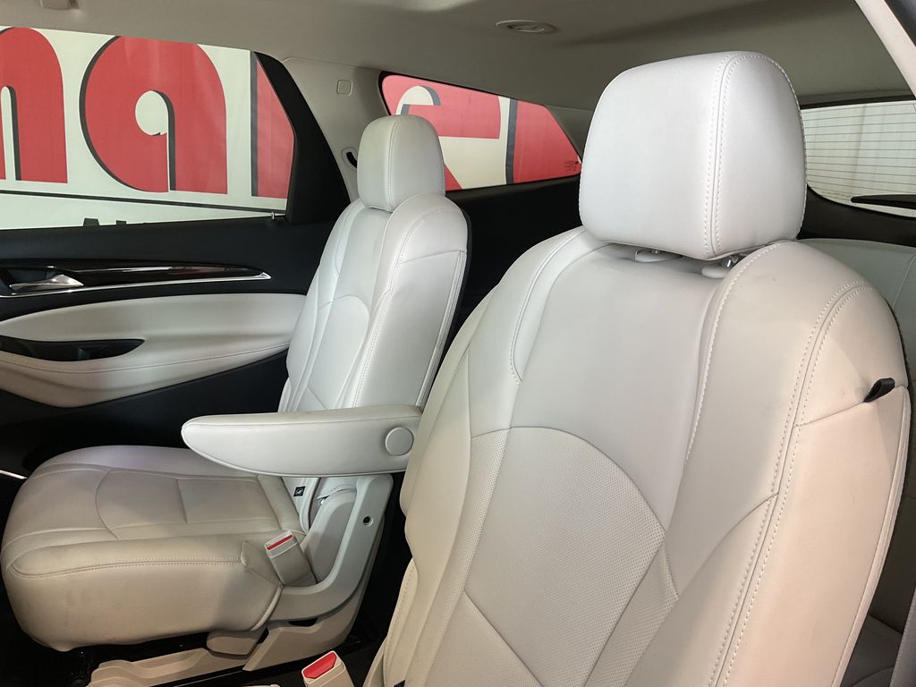 2023 Buick Enclave Essence - Photo 32