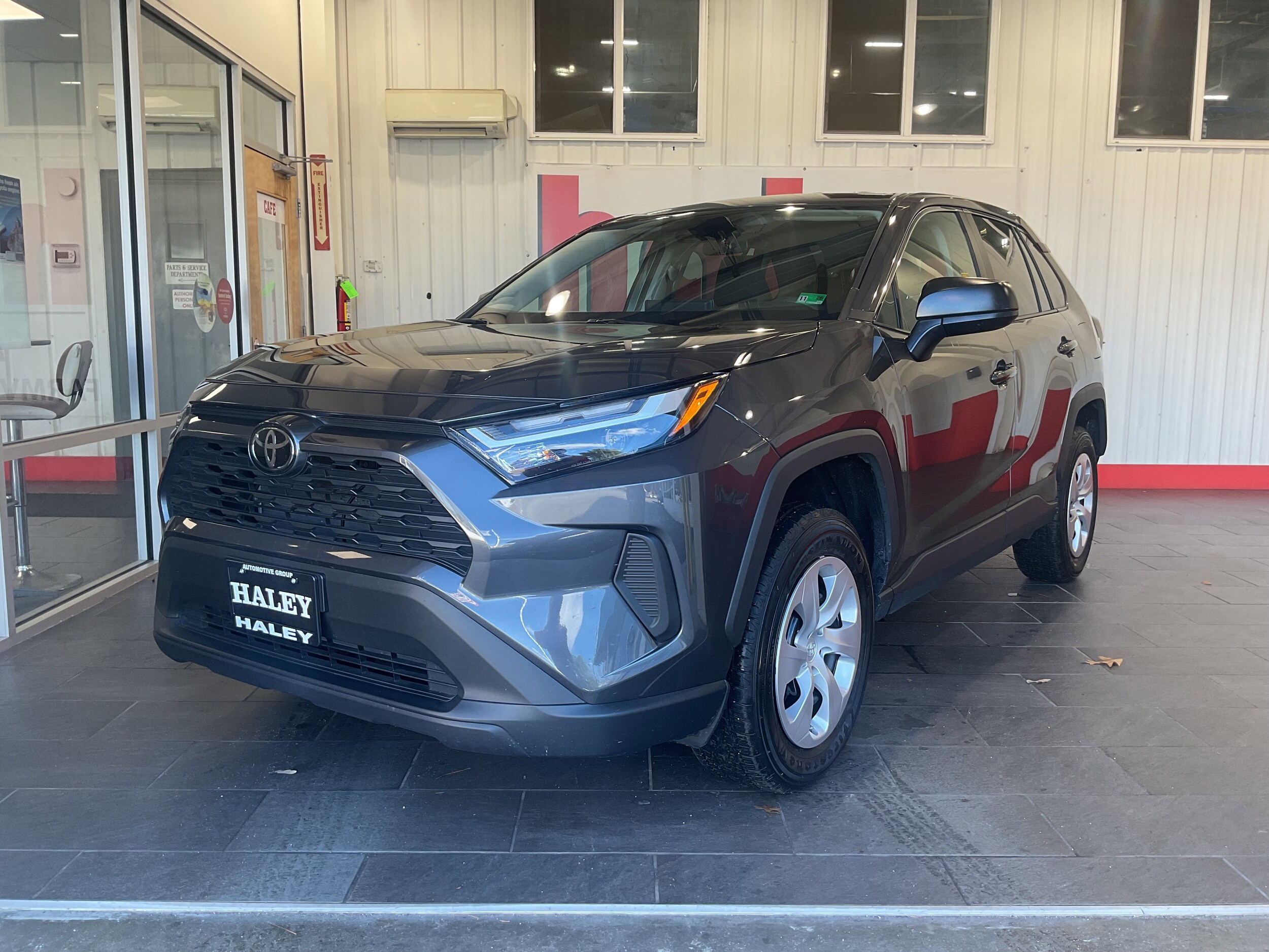2025 Toyota RAV4 LE photo 2