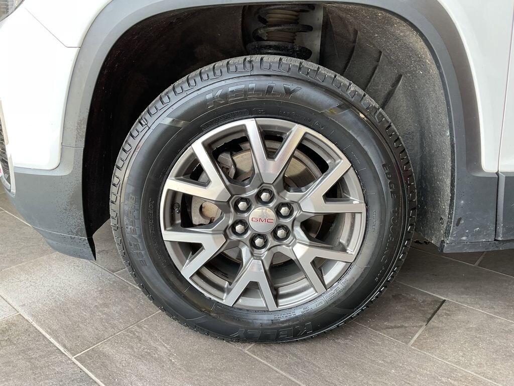 Used 2020 GMC Acadia SLE SUV