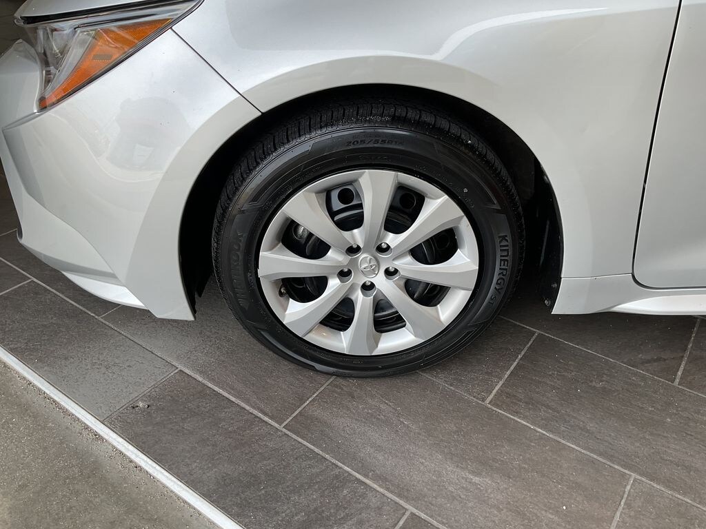 Used 2025 Toyota Corolla LE Sedan