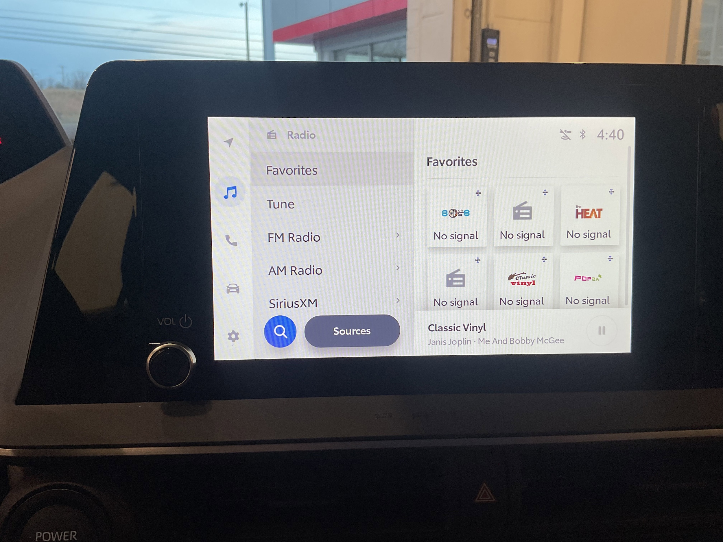 2026 Toyota Prius LE - Photo 21