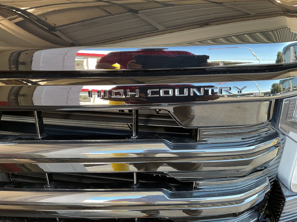 New 2026 Chevrolet Silverado 1500 High Country Truck Crew Cab