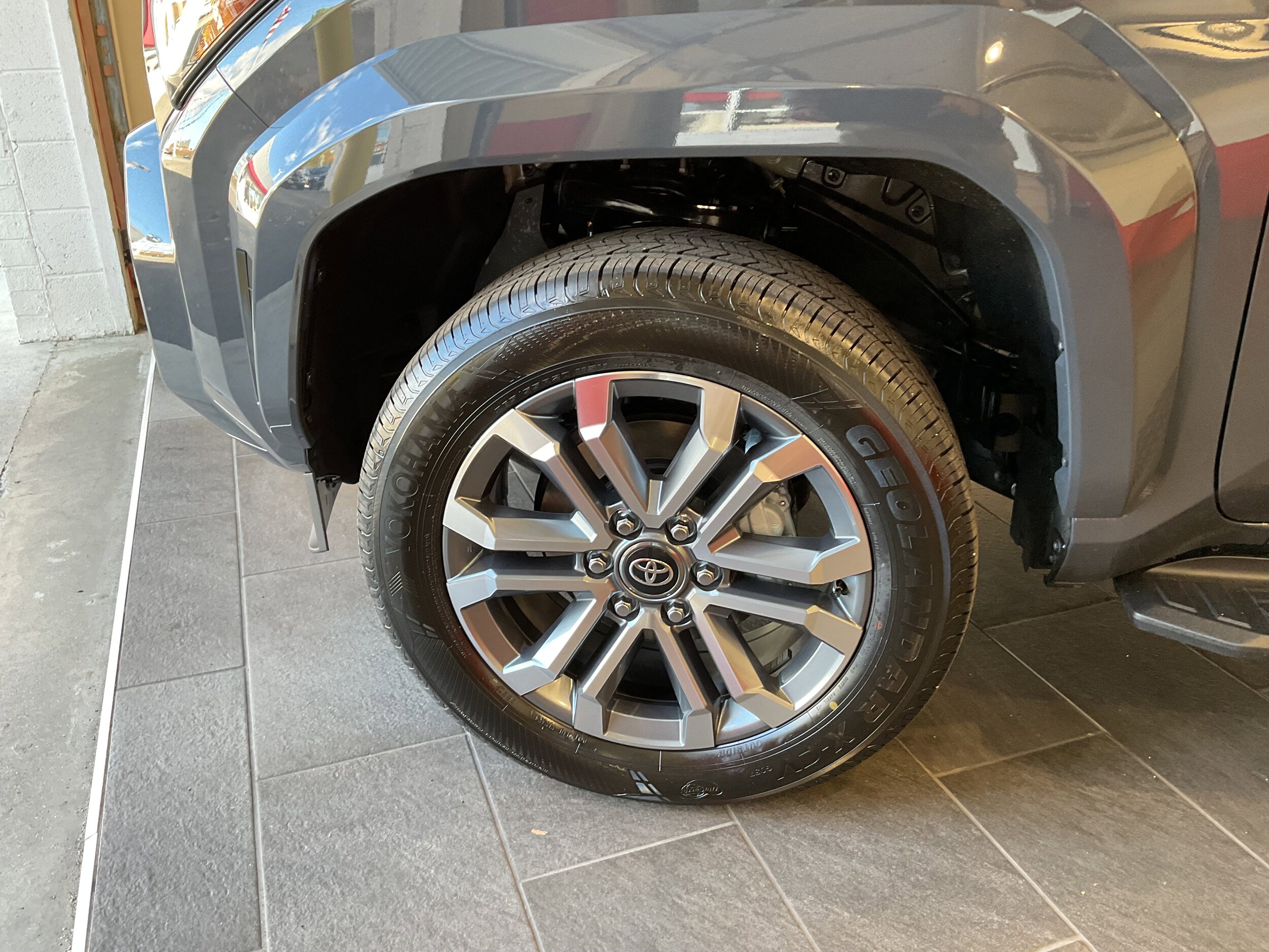 2025 Toyota 4Runner Limited photo 3