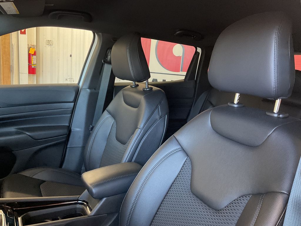 2026 Jeep Compass Altitude - Photo 16