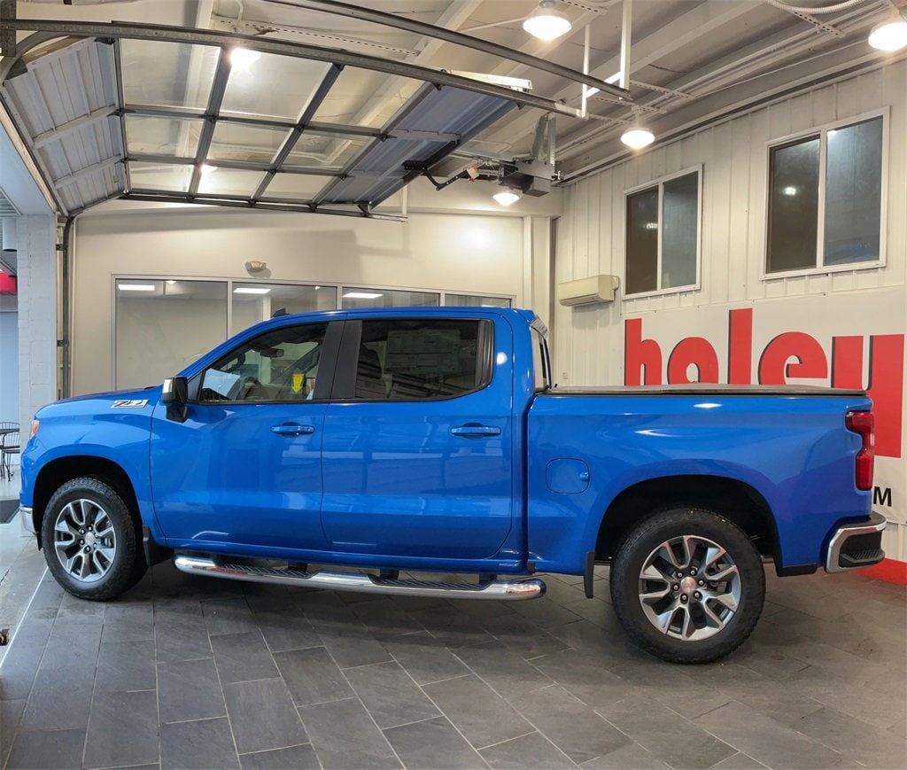 New 2026 Chevrolet Silverado 1500 LT w/1LT Truck Crew Cab