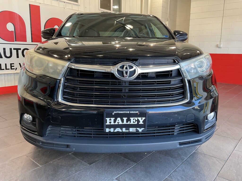 Used 2015 Toyota Highlander LE Plus V6 SUV