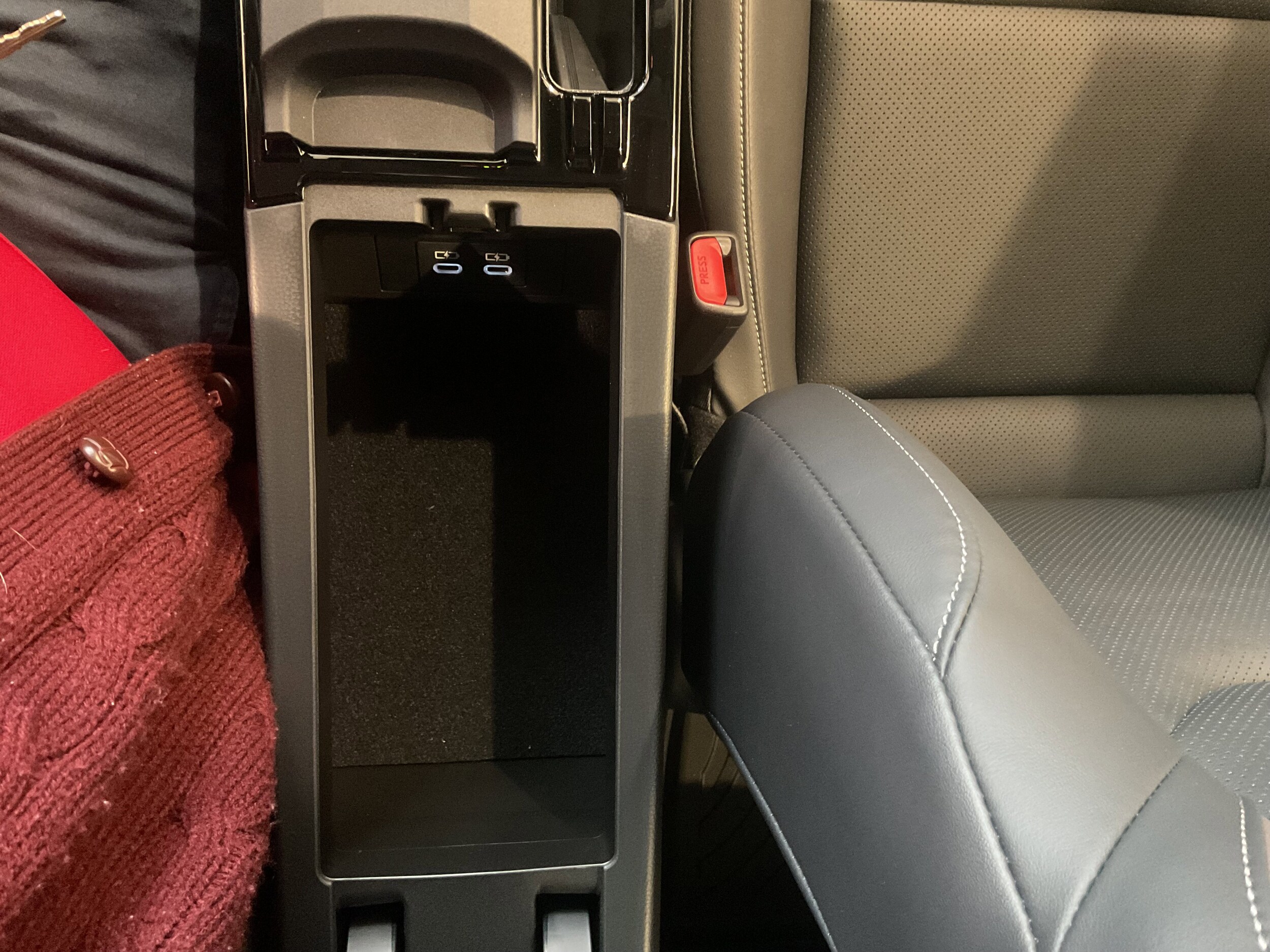 2026 Toyota Prius XLE - Photo 20