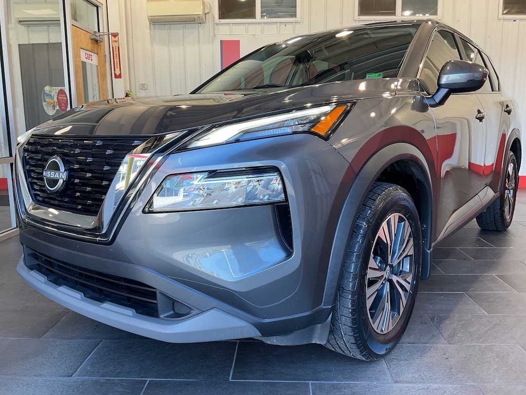 Used 2023 Nissan Rogue SV SUV