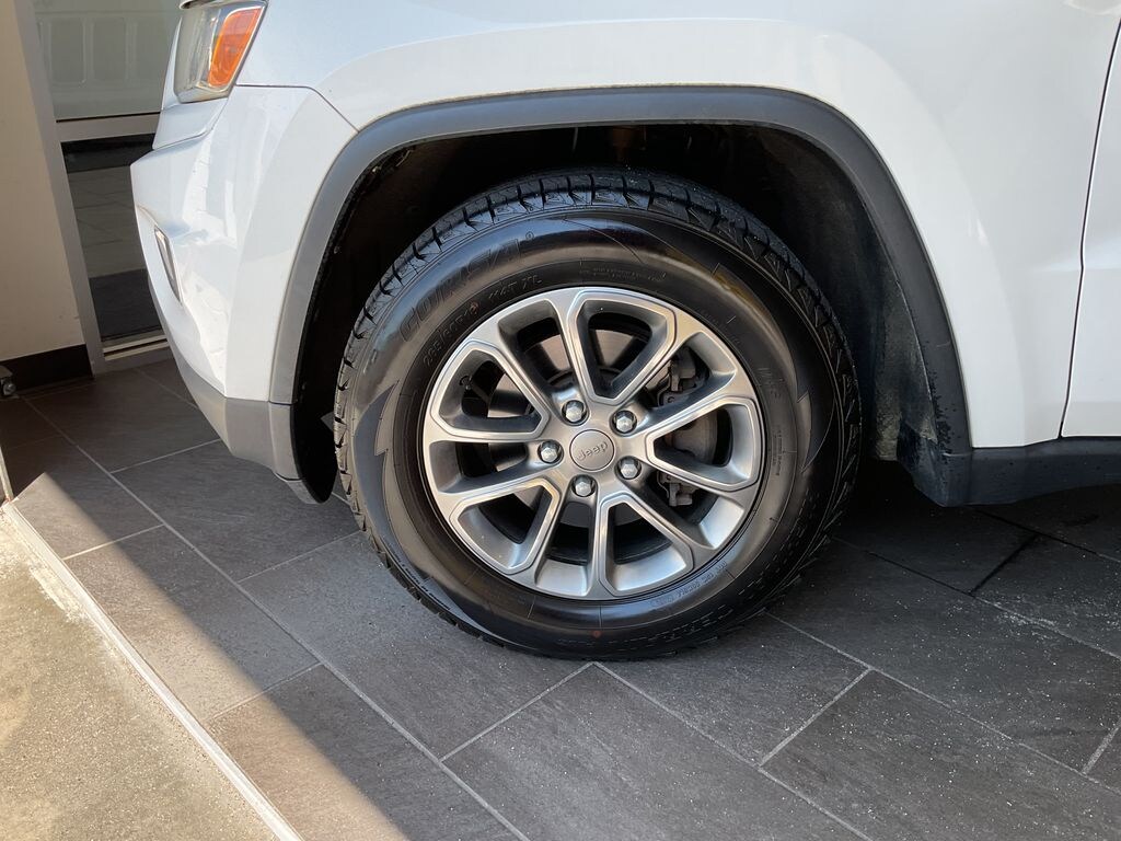 Used 2015 Jeep Grand Cherokee Limited 4x4 SUV