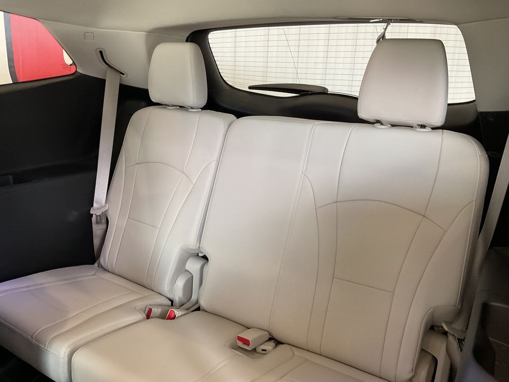 2023 Buick Enclave Essence - Photo 34