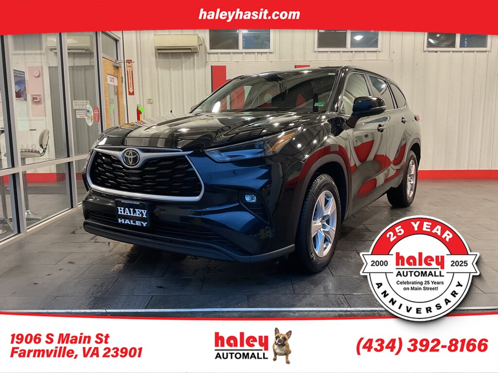 Used 2023 Toyota Highlander LE SUV