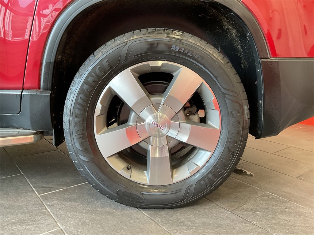 2012 Gmc Acadia SLT photo 2