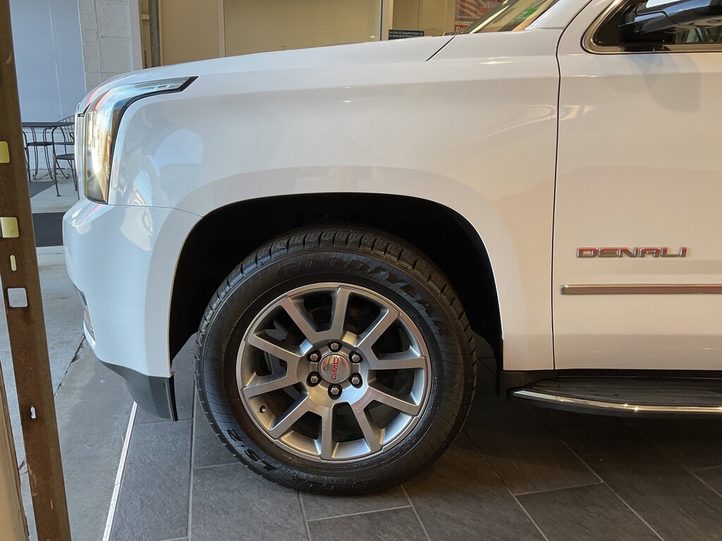 Used 2020 GMC Yukon Denali SUV