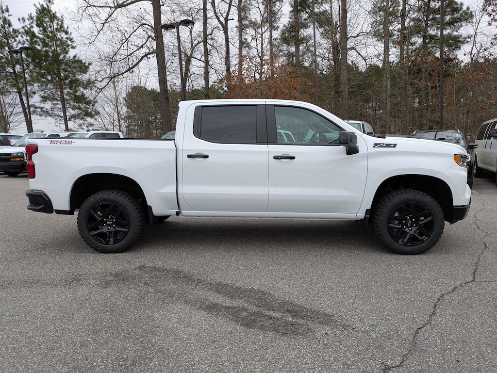 New 2025 Chevrolet Silverado 1500 LT Trail Boss Truck Crew Cab