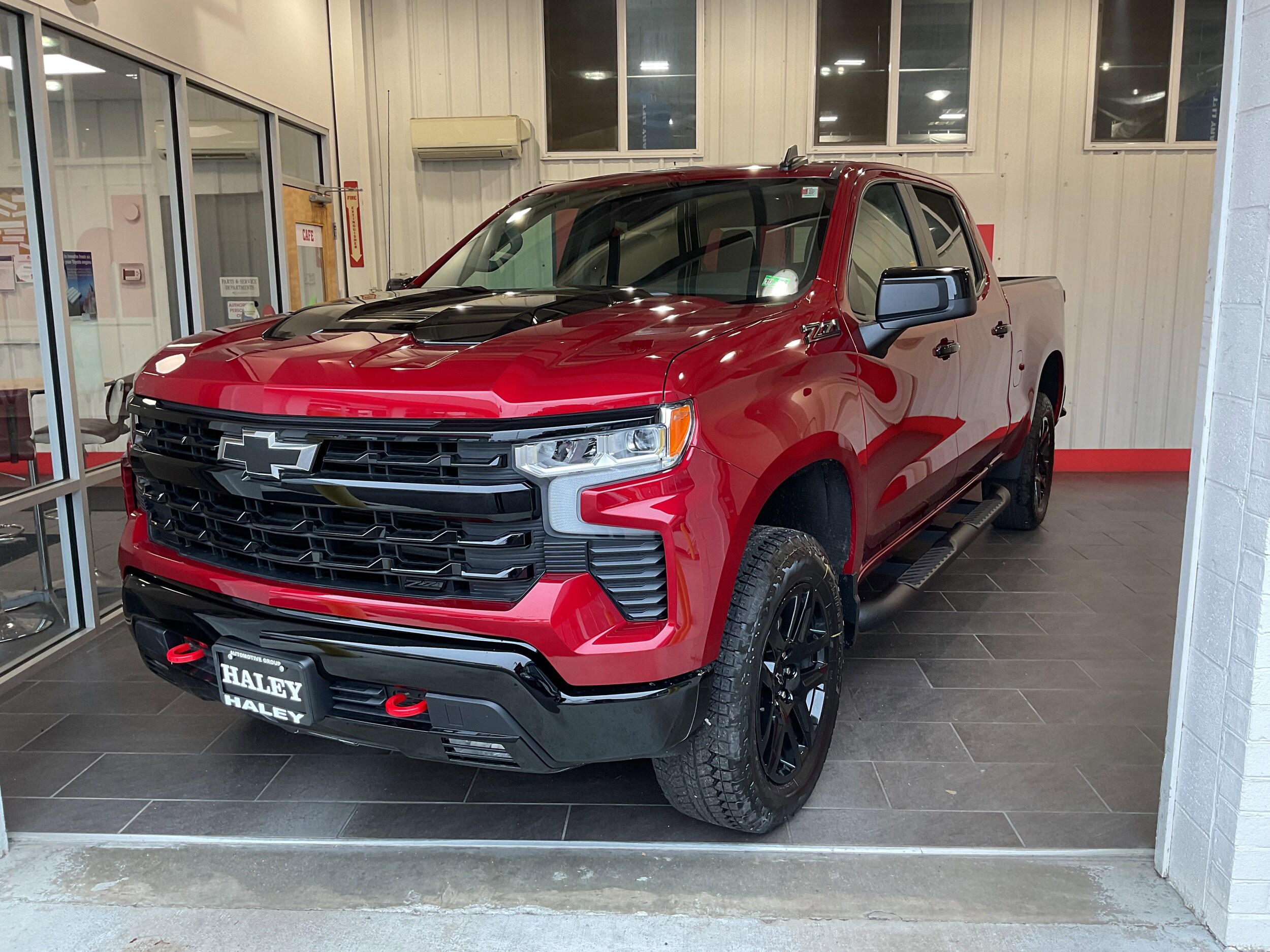 2026 Chevrolet Silverado 1500 LT Trail Boss photo 3