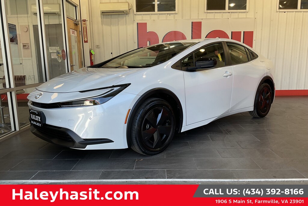 New 2026 Toyota Prius LE Hatchback