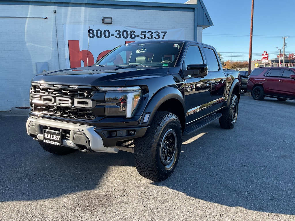 New 2025 Ford F-150 Raptor Truck SuperCrew Cab
