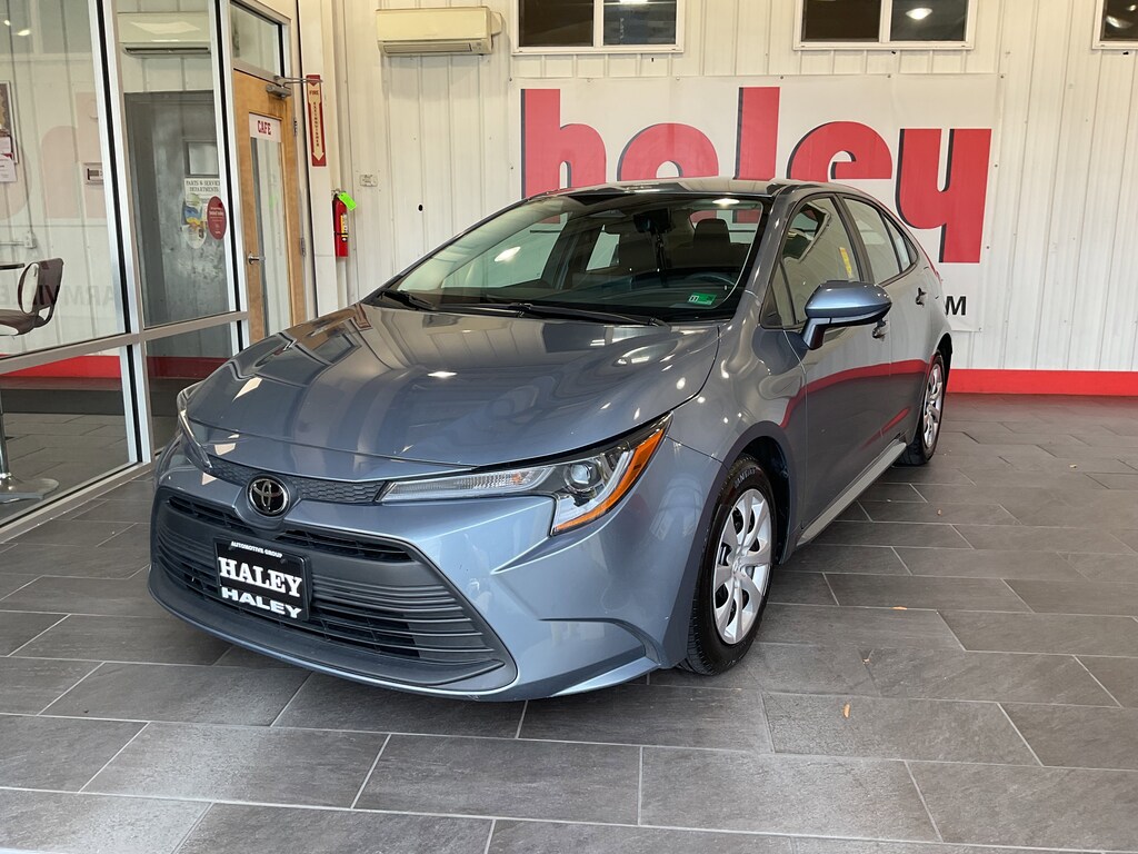 Used 2024 Toyota Corolla LE Sedan