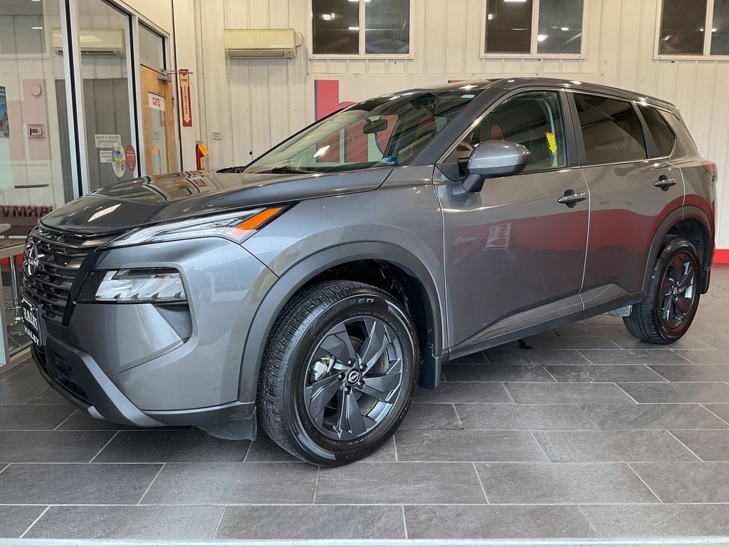 Used 2026 Nissan Rogue SV SUV