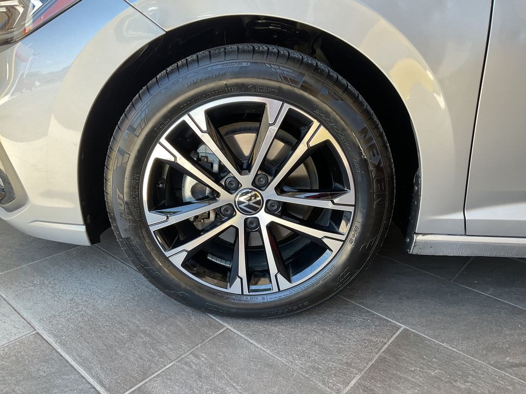 Used 2025 Volkswagen Jetta 1.5T Sport Sedan
