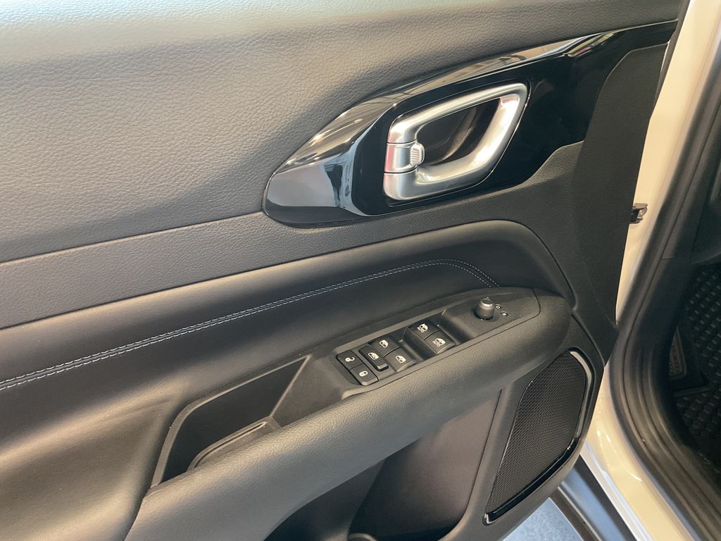 2026 Jeep Compass Altitude - Photo 13
