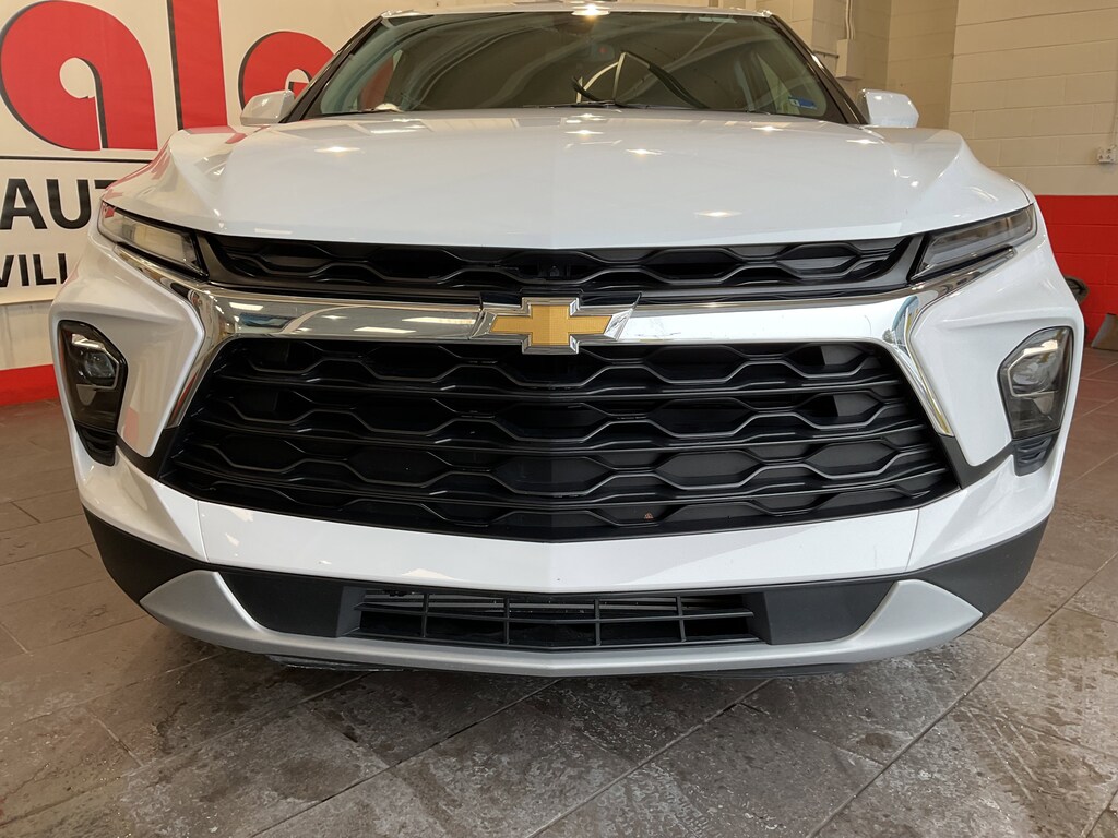 Used 2025 Chevrolet Blazer LT w/2LT SUV