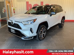 2025 Toyota RAV4 Plug-in Hybrid XSE SUV