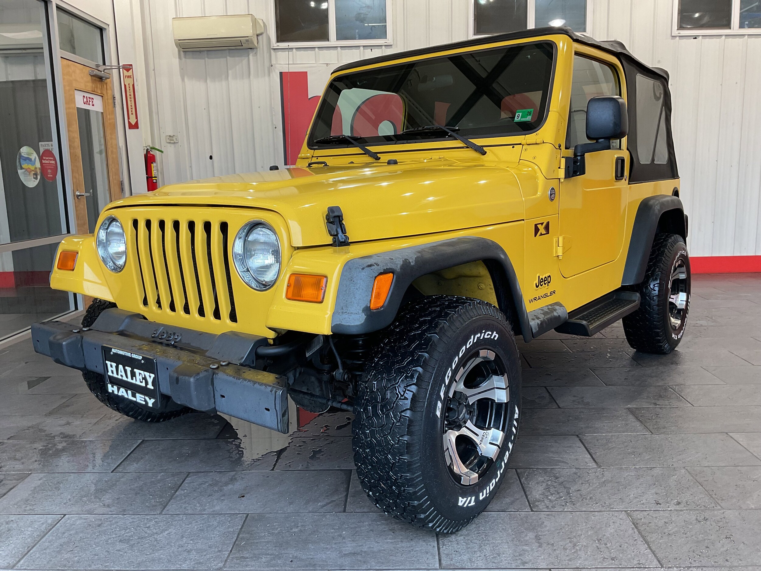 2006 Jeep Wrangler X photo 2