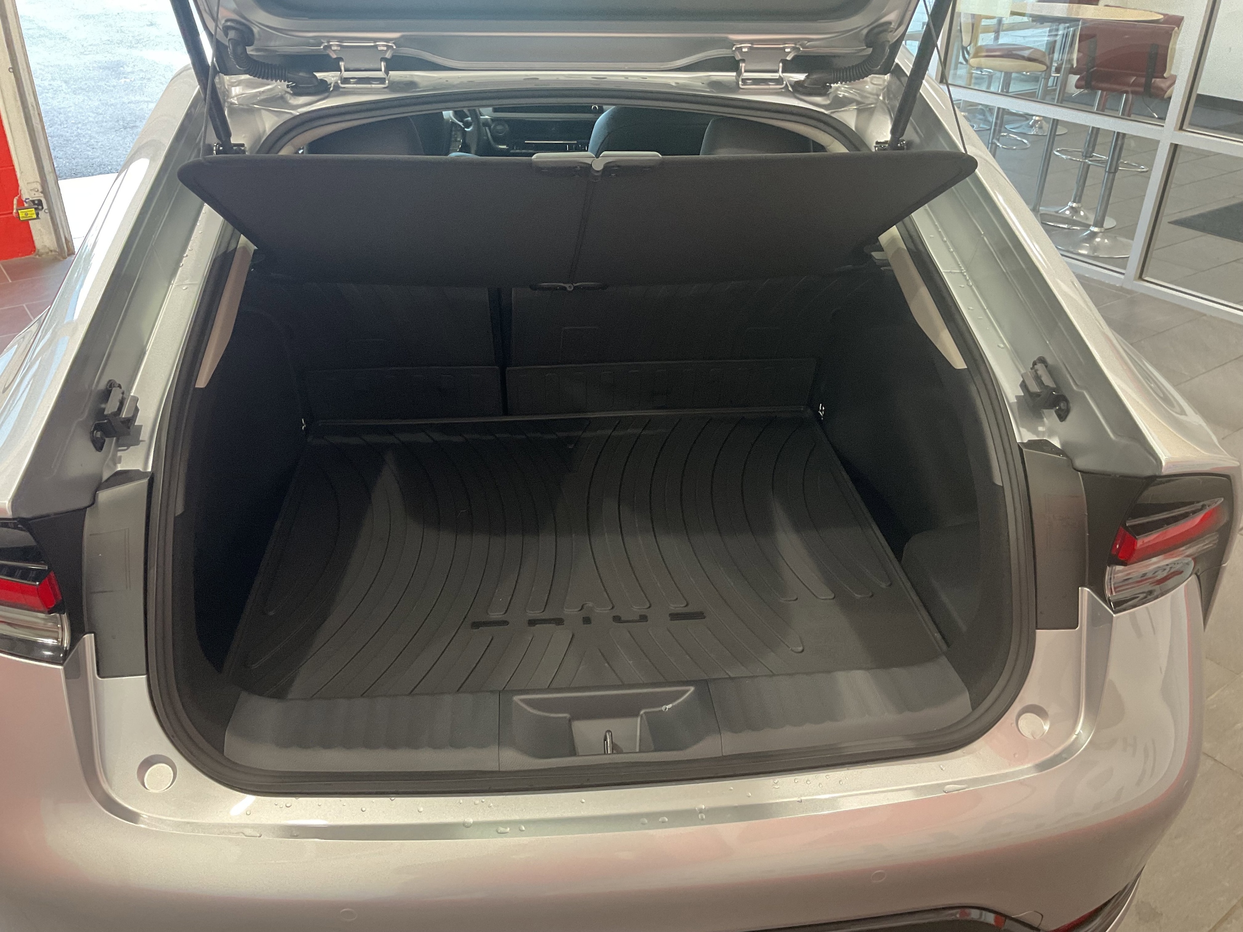 2026 Toyota Prius XLE - Photo 27