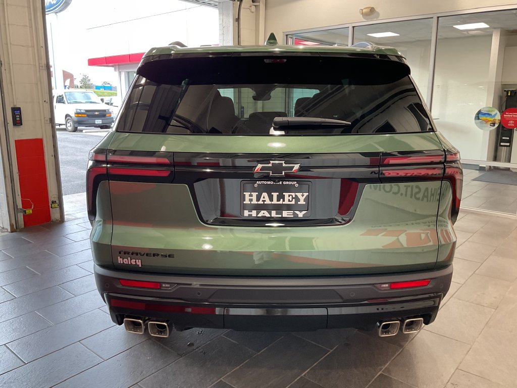 2027 Chevrolet Traverse LT - Photo 7