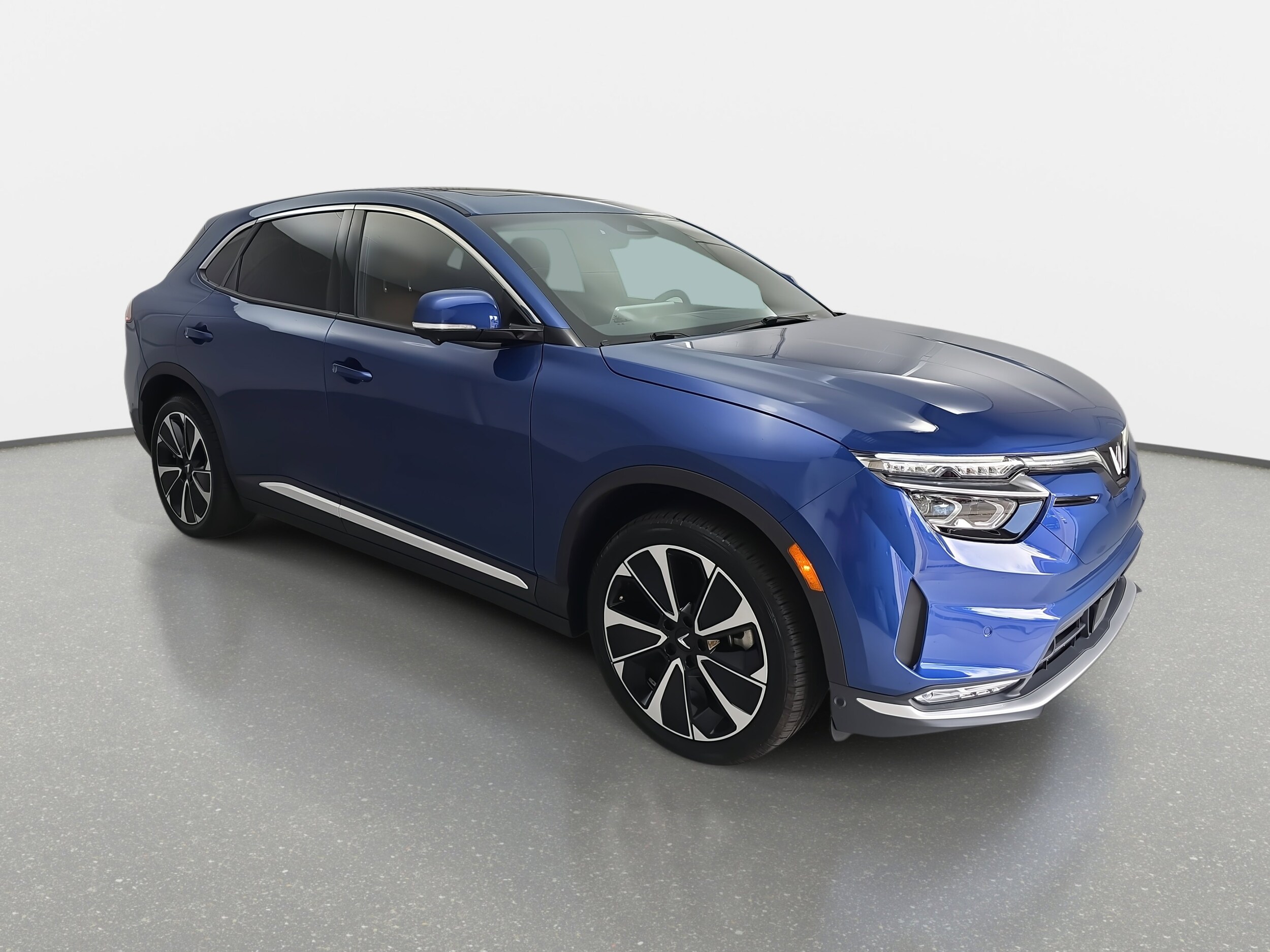 2025 Vinfast VF 8 8 photo 3