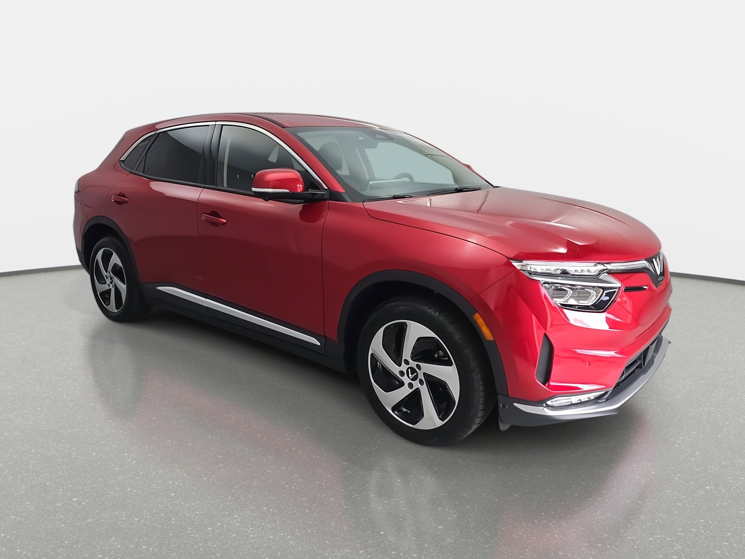 2025 Vinfast VF 8 8 photo 3