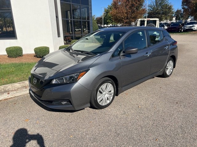 2024 Nissan LEAF S