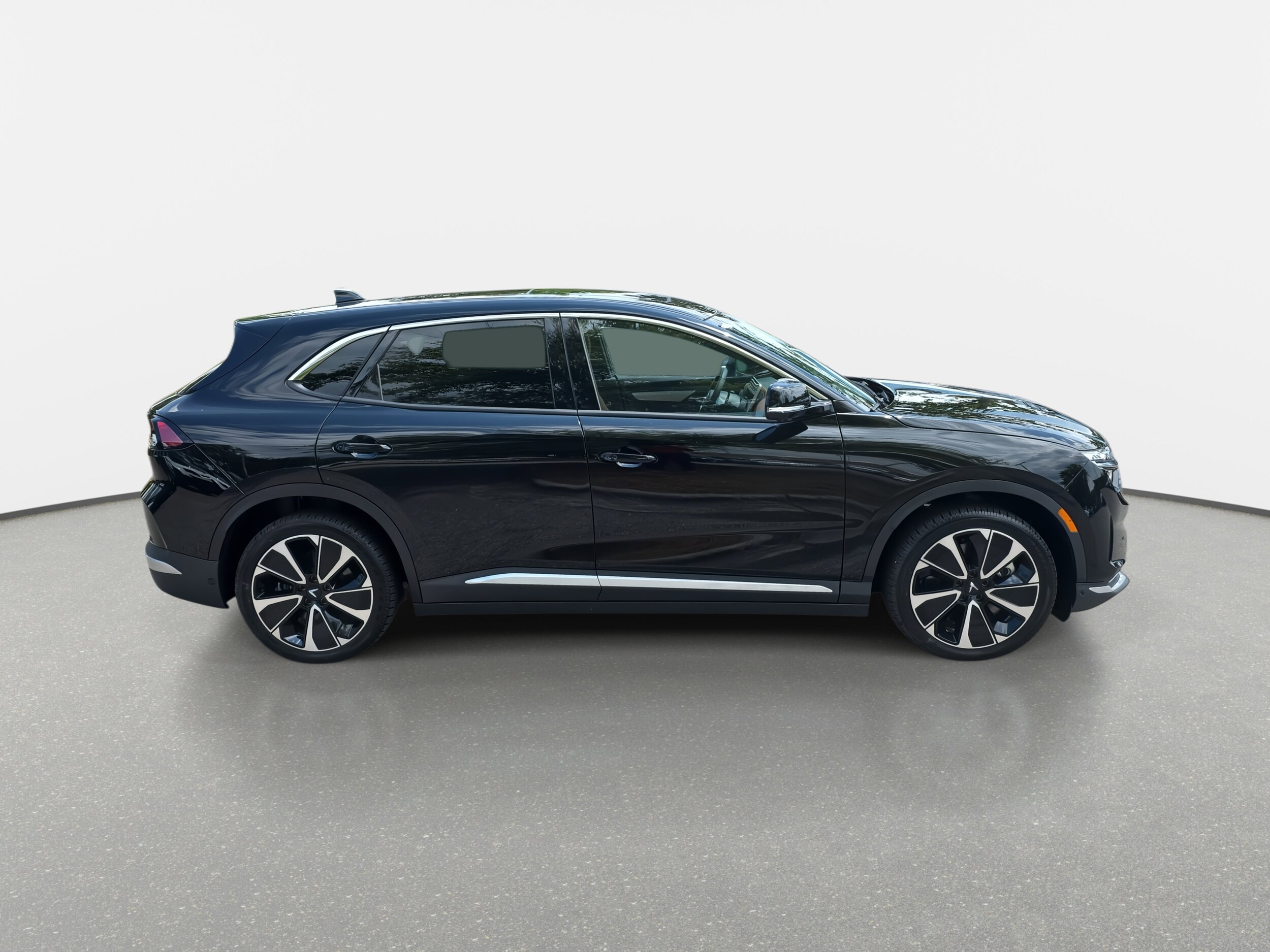2025 Vinfast VF 8 8 photo 4