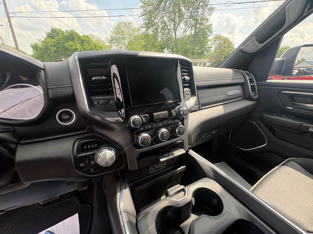 2024 RAM Ram 1500 Pickup Laramie - Photo 16