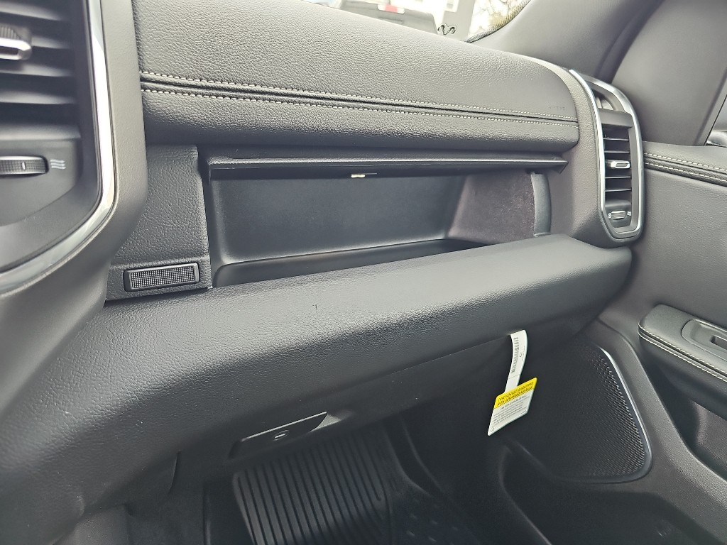 2026 RAM 1500 Laramie - Photo 63