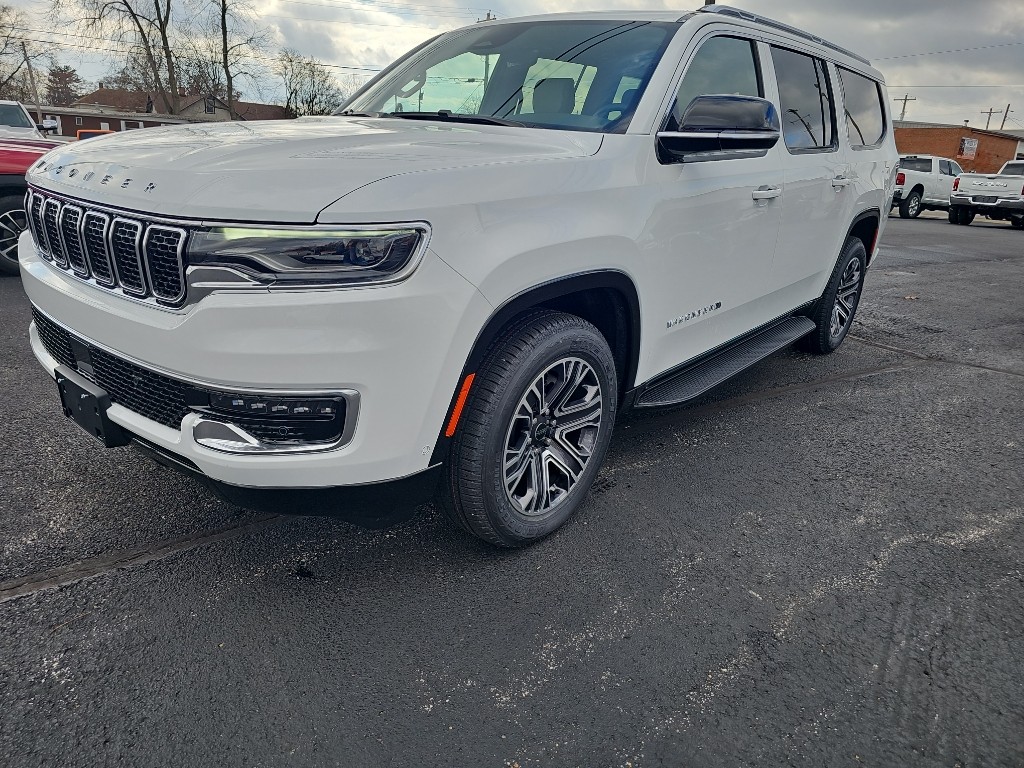 2025 Jeep Wagoneer L Series I's photo