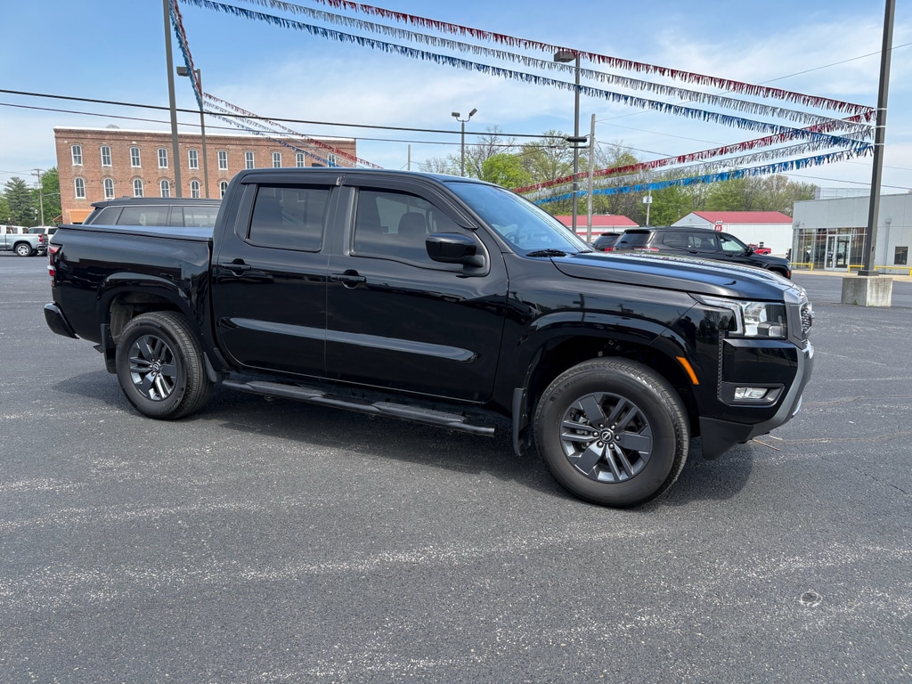 2025 Nissan Frontier SV