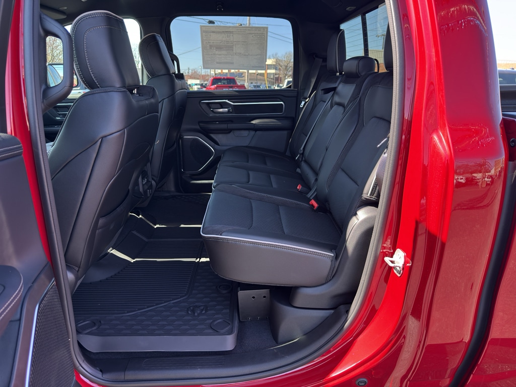 2026 RAM 1500 Laramie - Photo 39