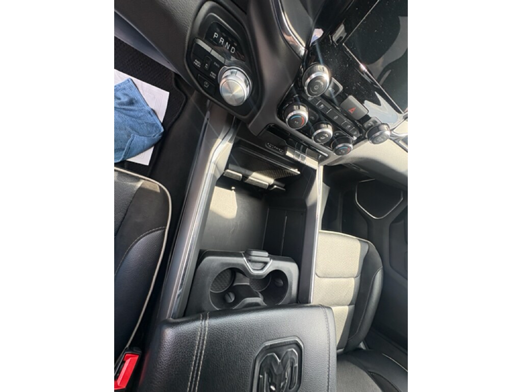 2024 RAM Ram 1500 Pickup Laramie - Photo 17